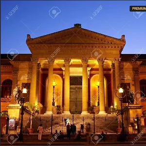 Piccola E Dimora Del Teatro Massimo Palermo
